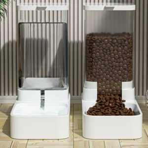 ​Large Auto Feeder + Water